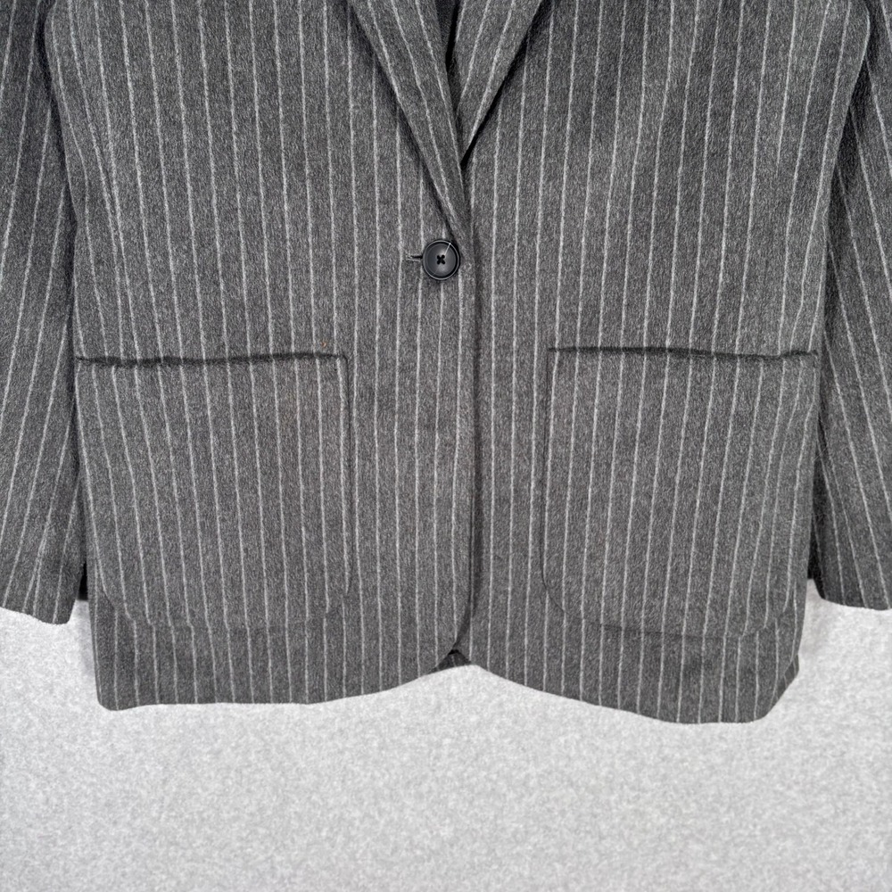 Universal Thread Blazer Medium Gray Pinstripe Mas… - image 3